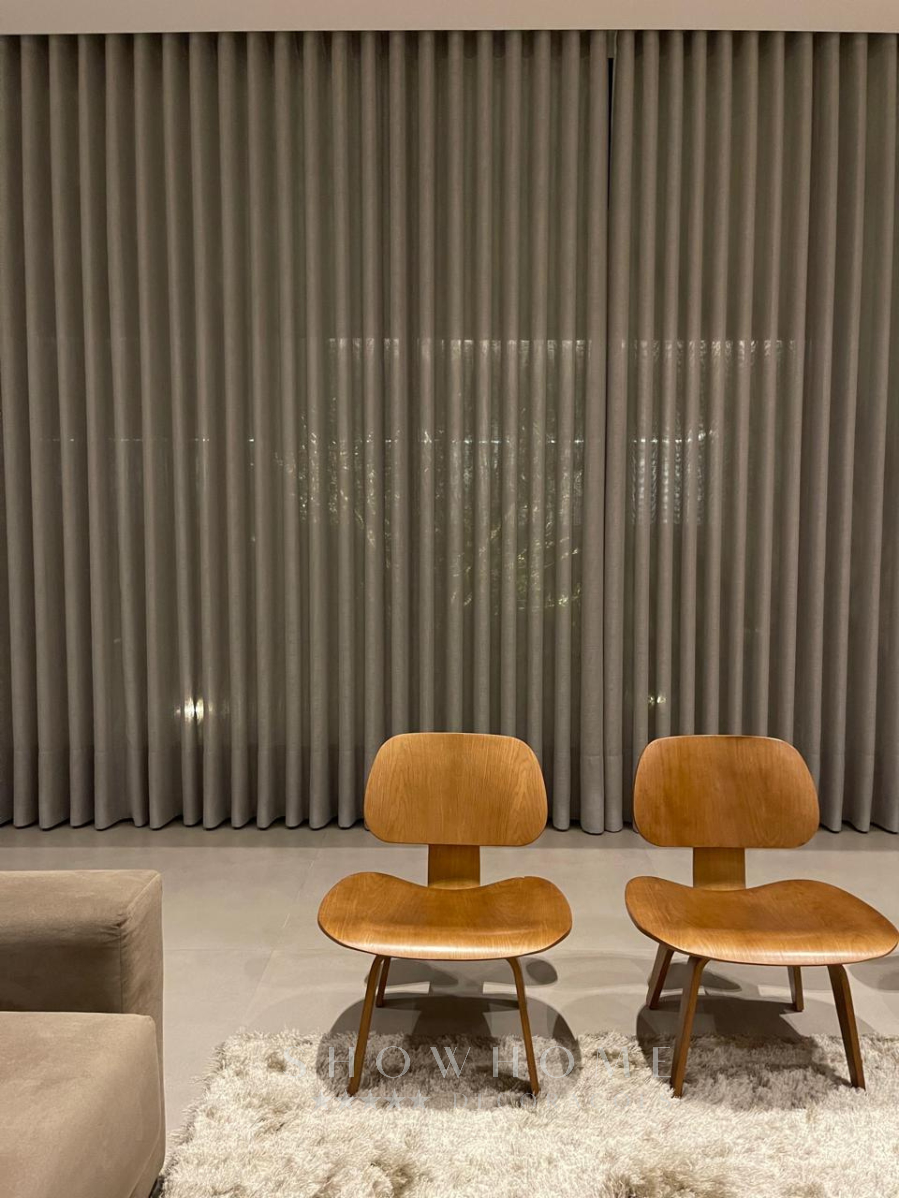 Cortina Wave ShowHome com ondas perfeitamente alinhadas